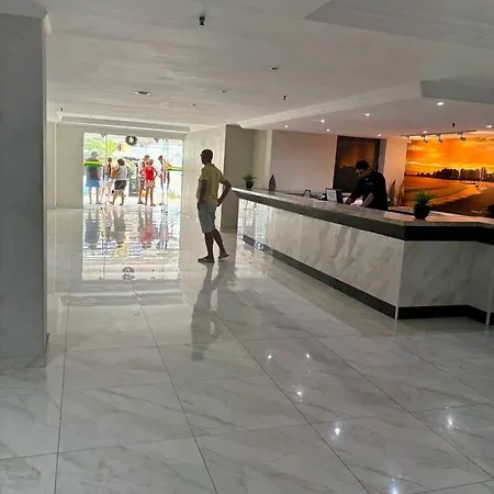 Via Venetto Flat 3*
